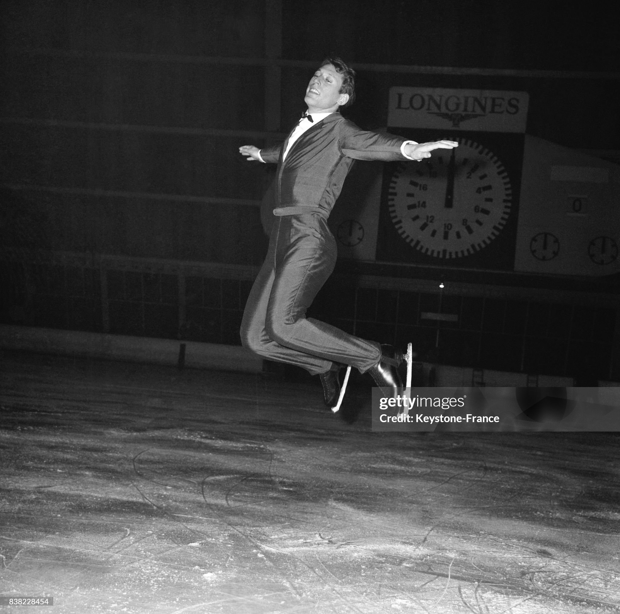 Alain Calmat, champion de France en 1963 sur la glace de Boulogne Billancourt